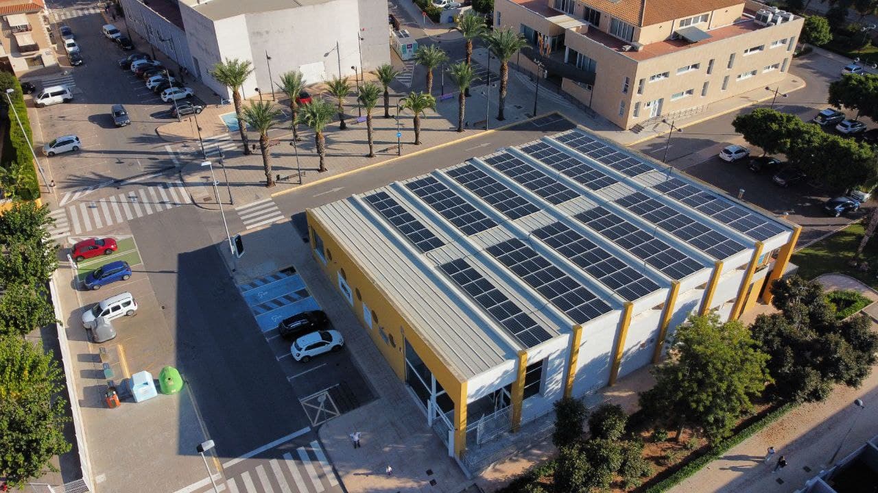 Instalación solar realizada por Sapiens Energía